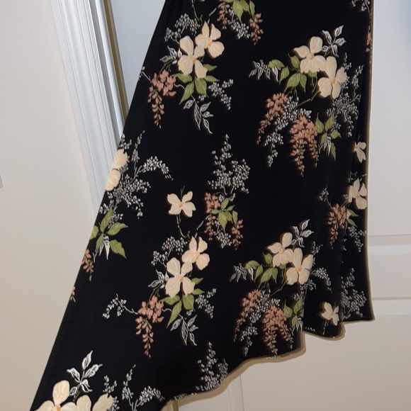 REFORMATION DRESS - Picture 3 of 3